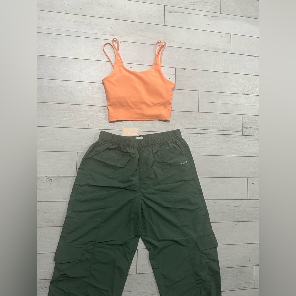 New Wilo Women's Green Track Pants and Orange Top